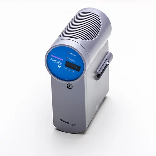 Honeywell CC-PLAIH51   输入输出机箱模块