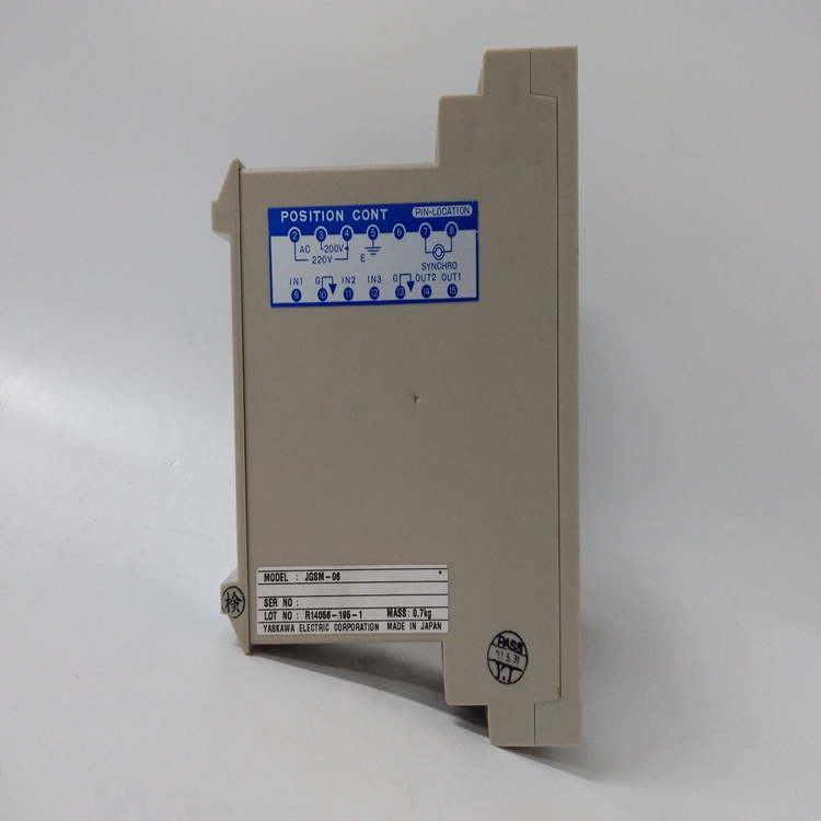 YASKAWA CIMR-F7A4132伺服驱动器